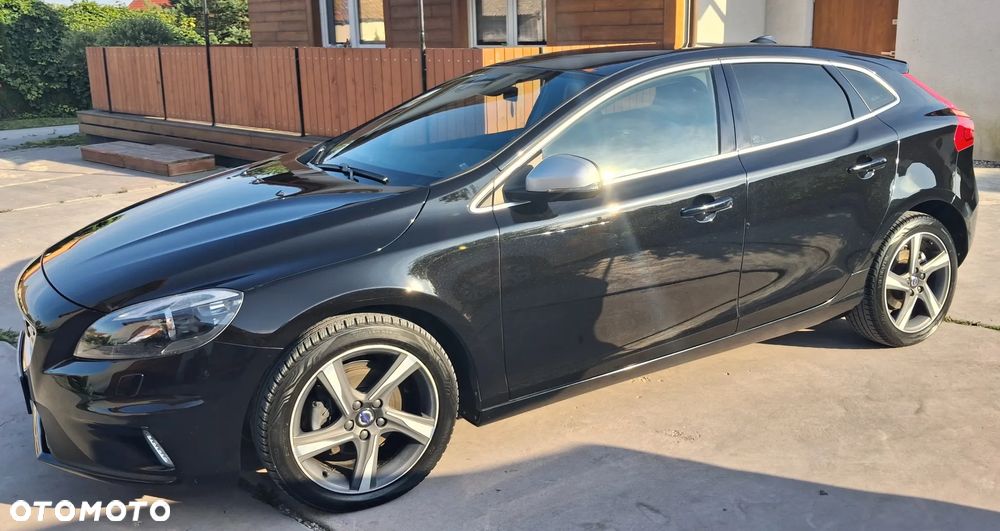 Volvo V40 D2 Drive-E R-Design Momentum - 8
