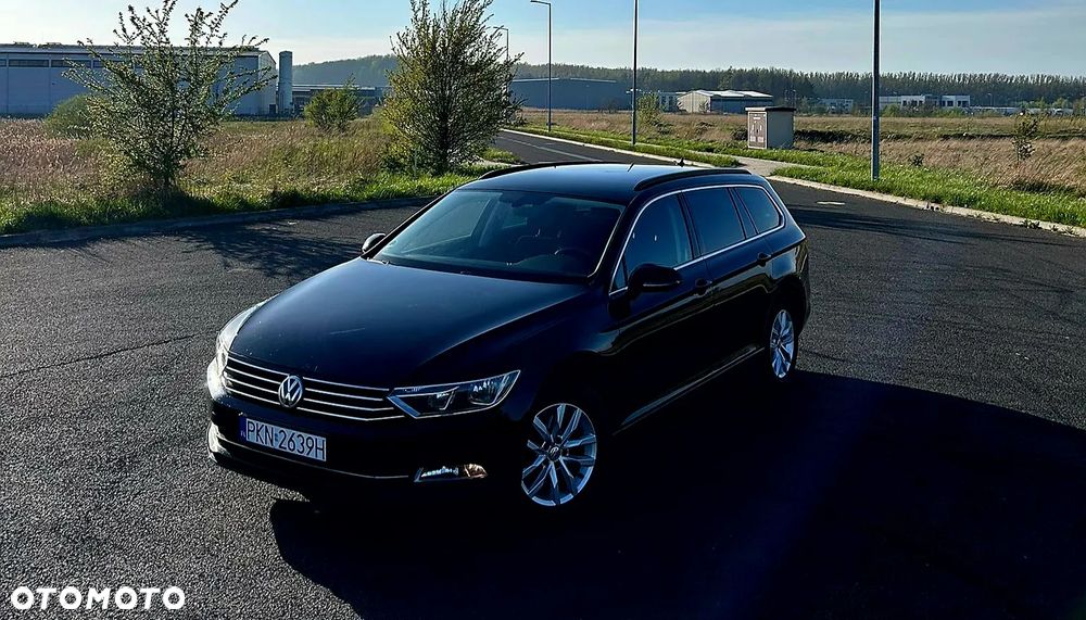 Volkswagen Passat 2.0 TDI (BlueMotion Technology) Comfortline - 17