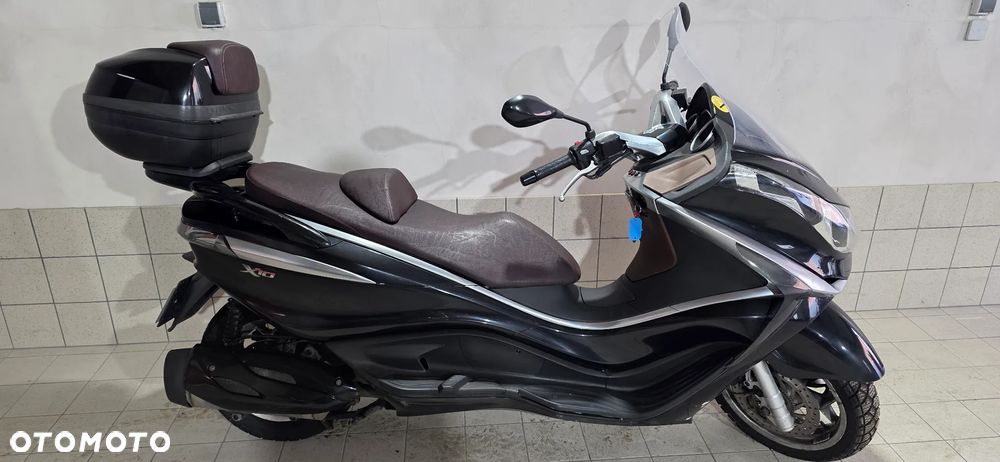 Piaggio X10 - 6