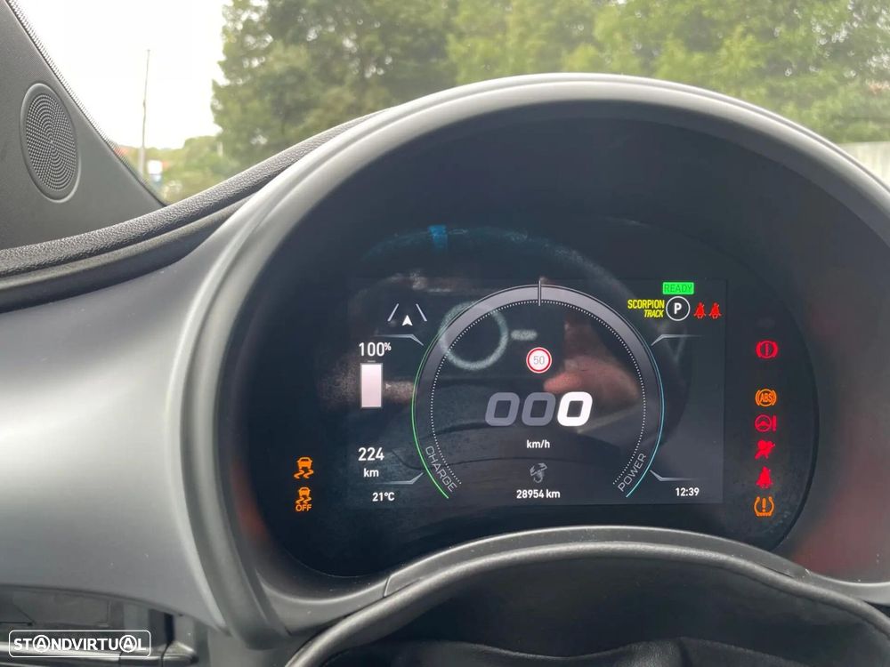 Abarth 500e C Turismo - 12