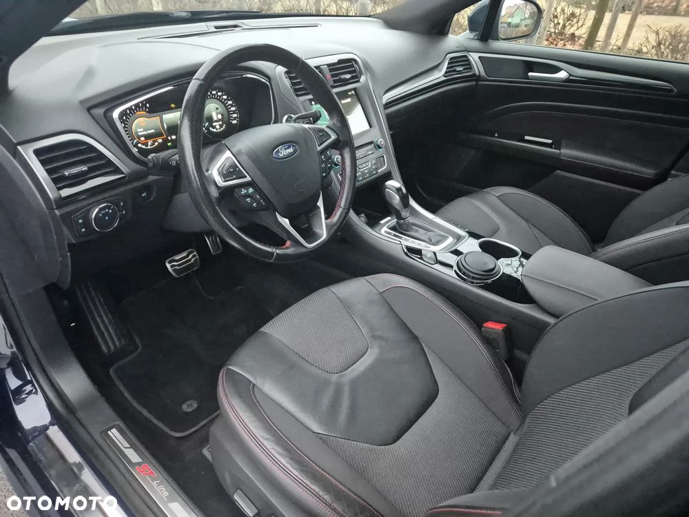 Ford Mondeo 2.0 EcoBoost STart-Stopp Autom ST-Line - 5