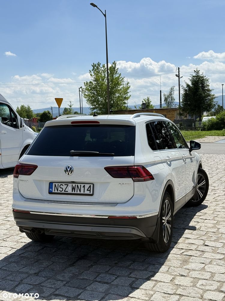 Volkswagen Tiguan - 2