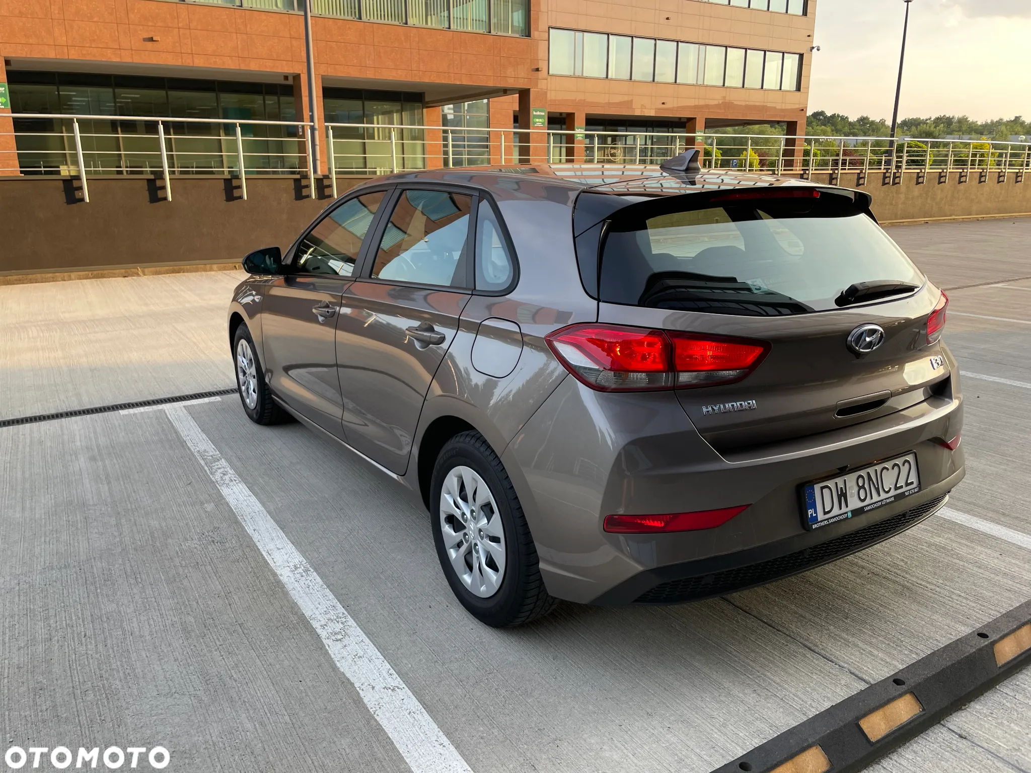 Hyundai i30 1.5 DPI Classic + - 8