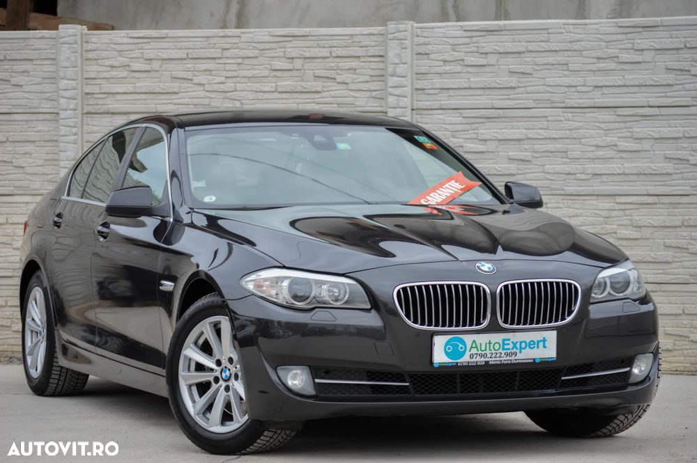 BMW Seria 5 525d xDrive - 2