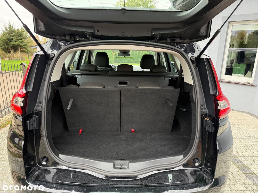 Renault Grand Scenic BLUE dCi 120 BUSINESS EDITION - 12