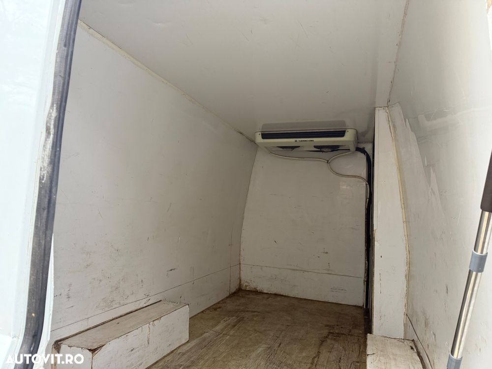 Iveco Daily 35c 130 Frigorific Frigo 2017 duba izoterma Fără Rugina Fără Probleme AC Navi Led 35s13 Unic Proprietar de noua luata din reprezentanța iveco România 2 bucati 9500 euro - 10