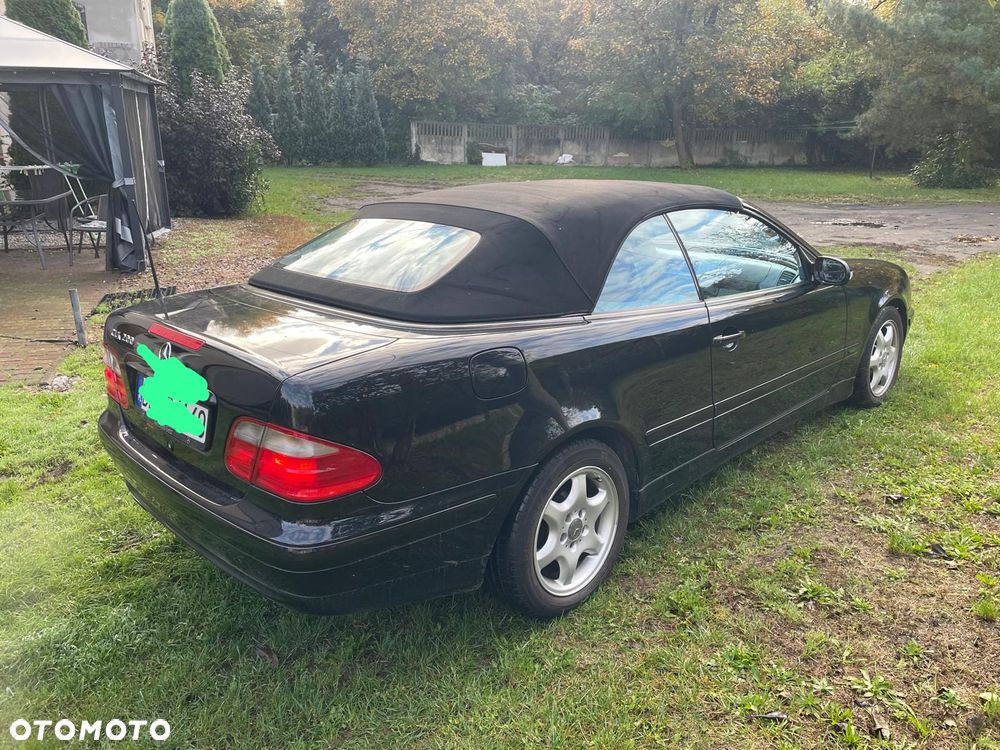 Mercedes-Benz CLK - 14