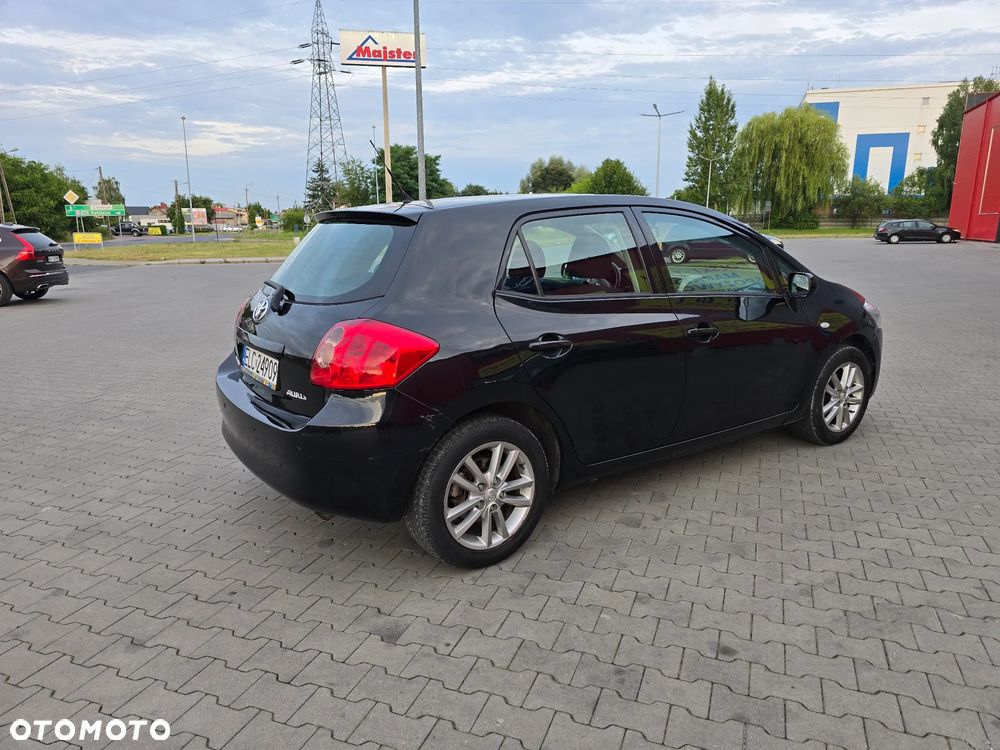 Toyota Auris 1.6 Life - 5
