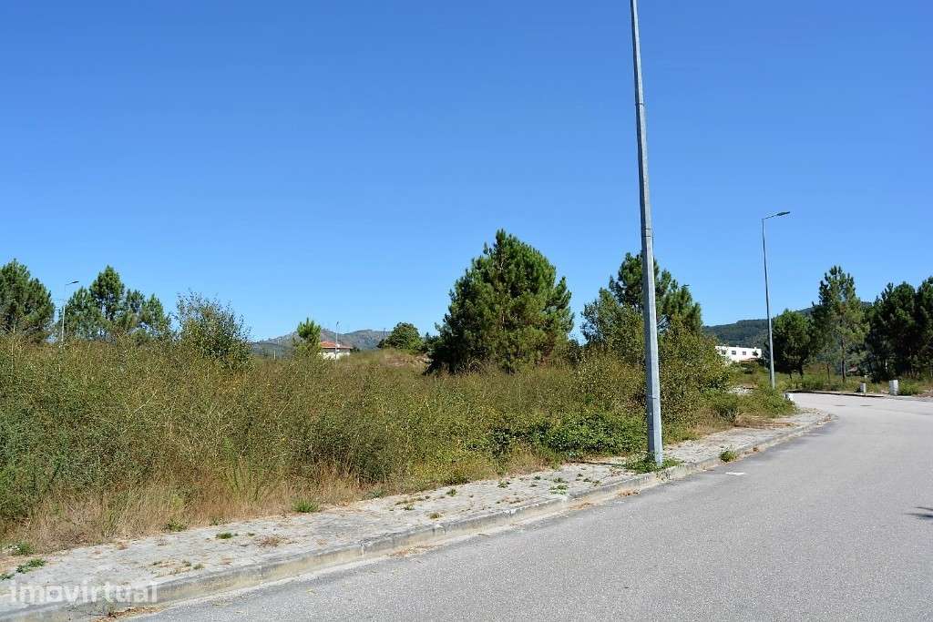 Lote p/ Moradia - Monsul - Grande imagem: 3/5
