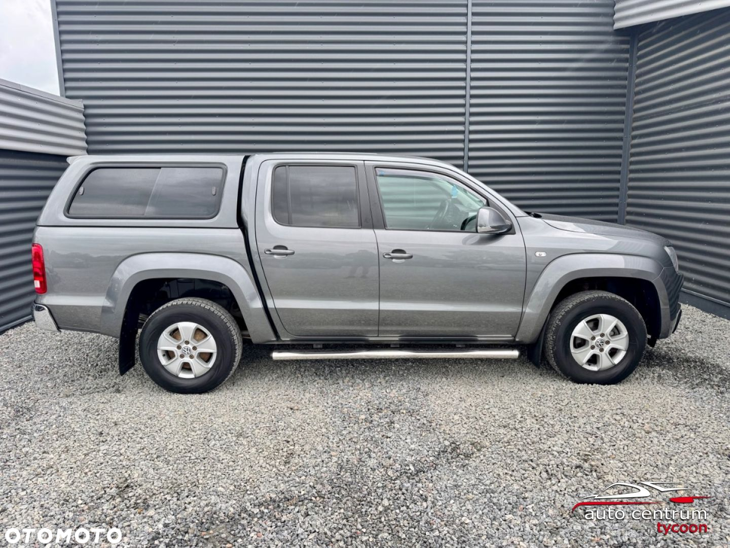 Volkswagen Amarok - 25