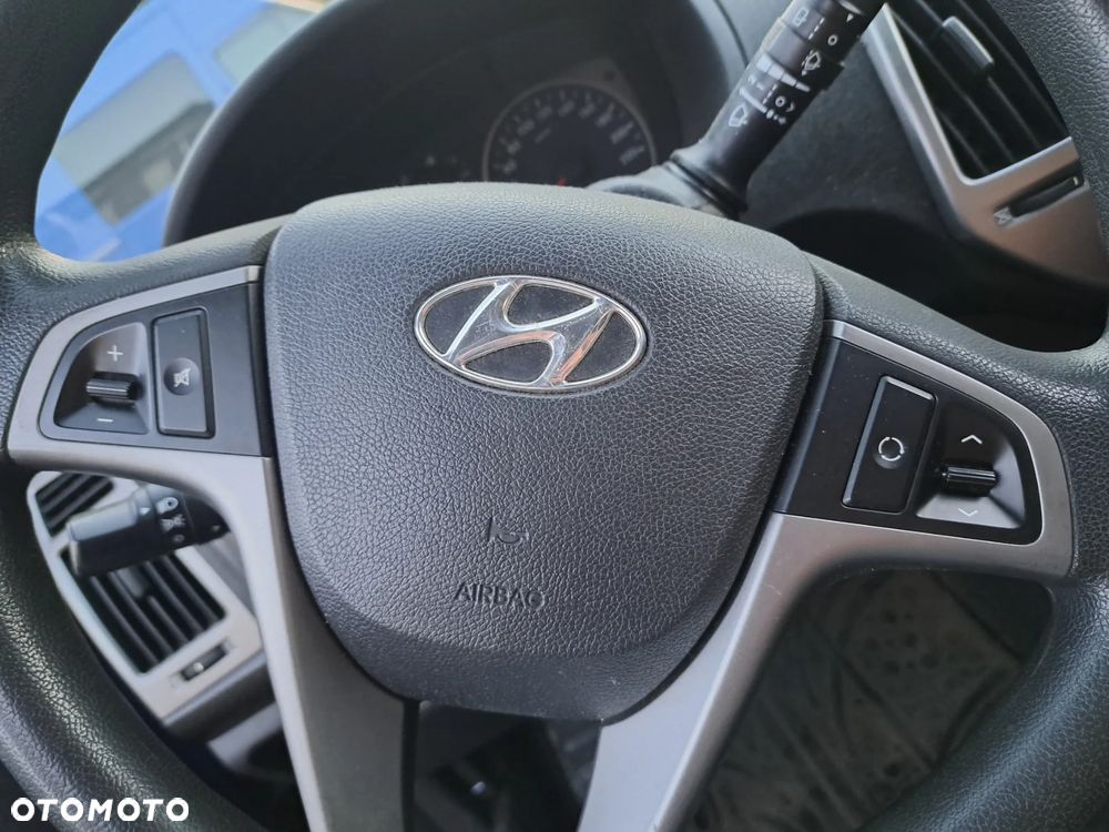 Hyundai i20 1.25 Comfort - 10