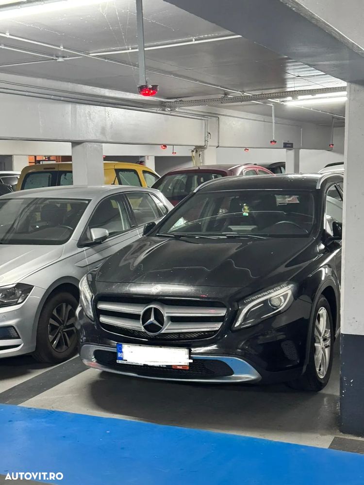 Mercedes-Benz GLA 200 d 7G-DCT - 1