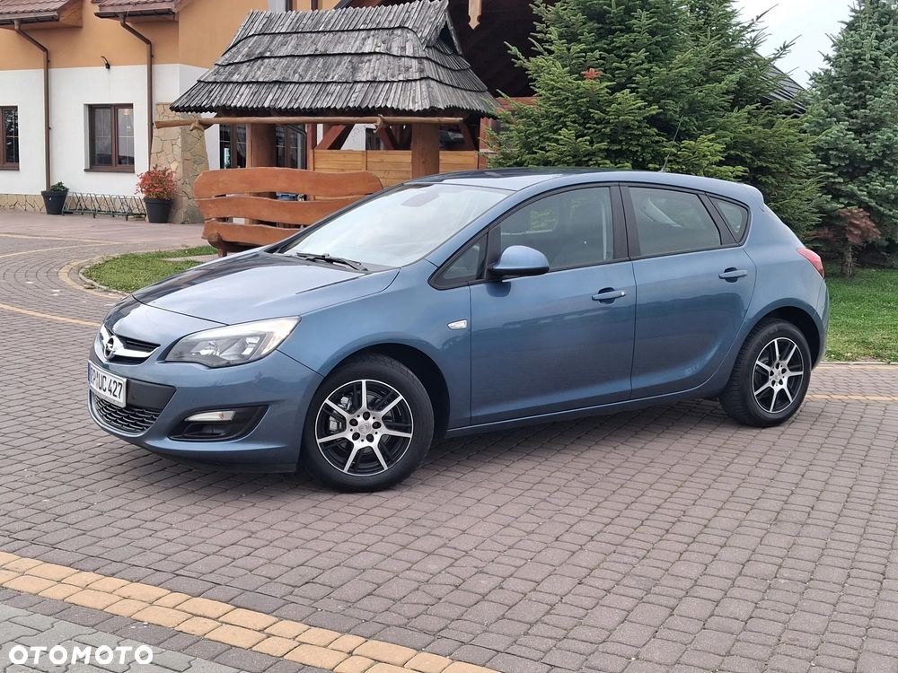 Opel Astra 1.4 Turbo Edition - 24