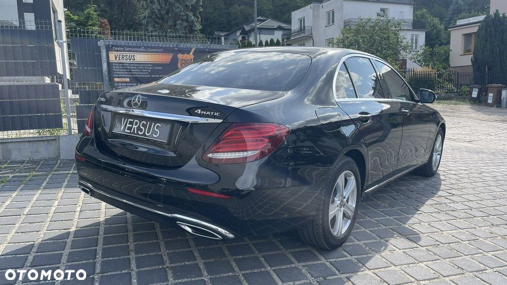 Mercedes-Benz Klasa E - 4