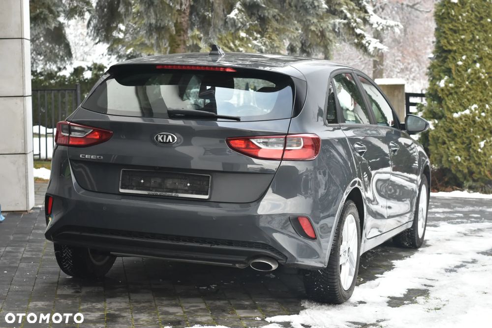 Kia Ceed 1.4 CVVT Dream Team Edition - 22