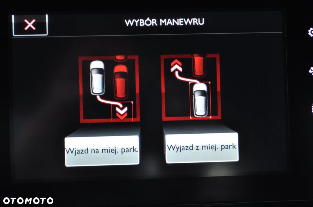 Citroën C4 Cactus 1.2 PureTech Shine S&S - 27