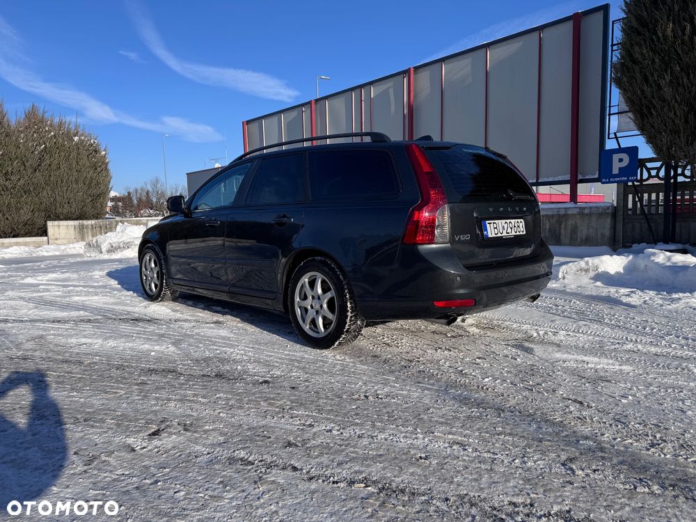 Volvo V50 D5 - 8