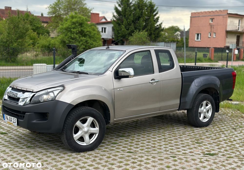 Isuzu D-Max 4x4 Double Cab Custom - 5