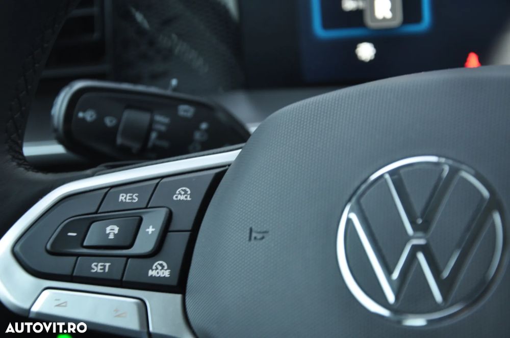 Volkswagen Tayron 2.0 TDI SCR 4MOTION DSG Life - 17