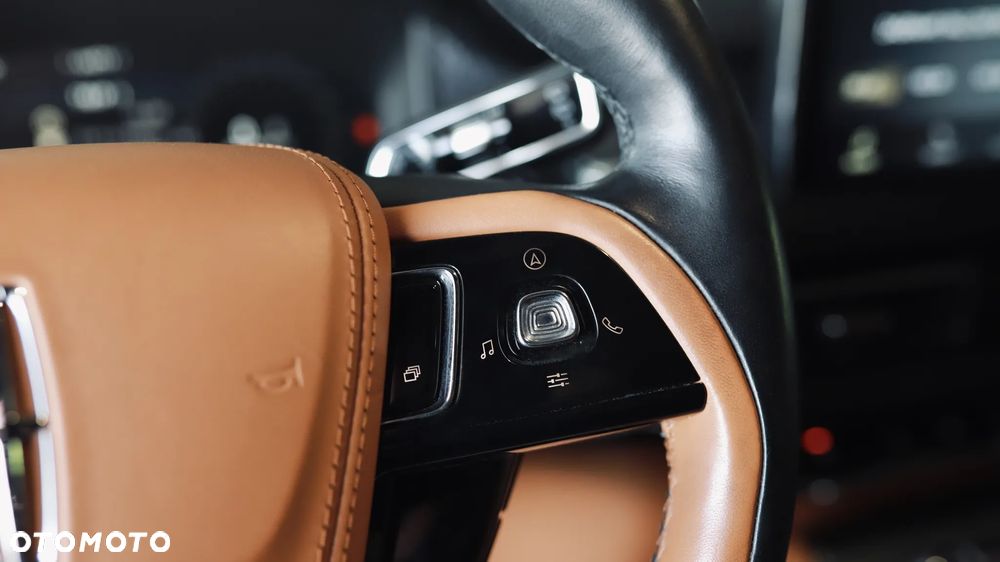 Lincoln Aviator - 23