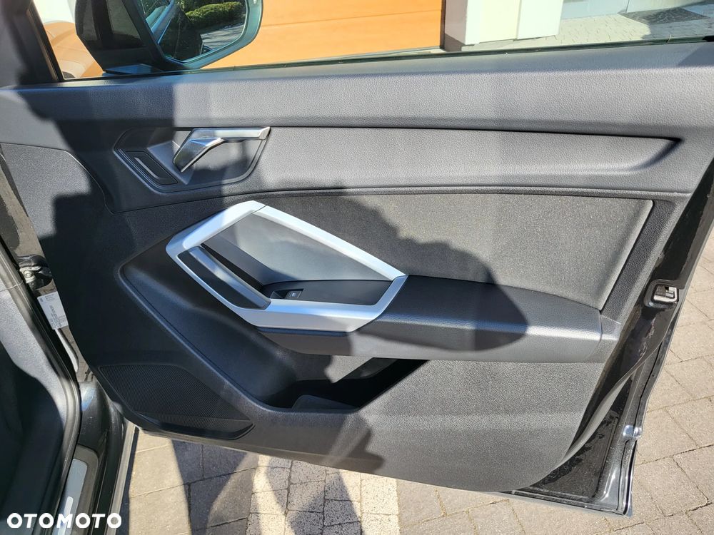 Audi Q3 35 TFSI mHEV S tronic - 6