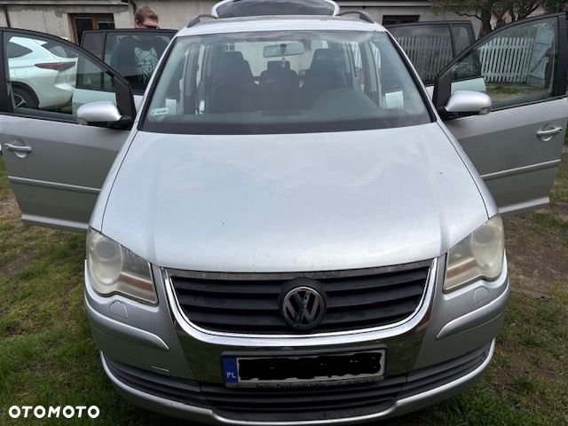 Volkswagen Touran 2.0 TDI Trendline - 2