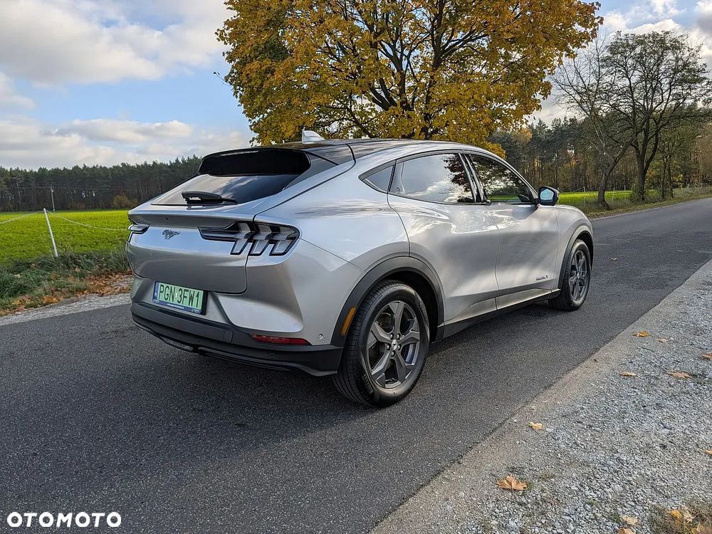 Ford Mustang Mach-E AWD PREMIUM - 12