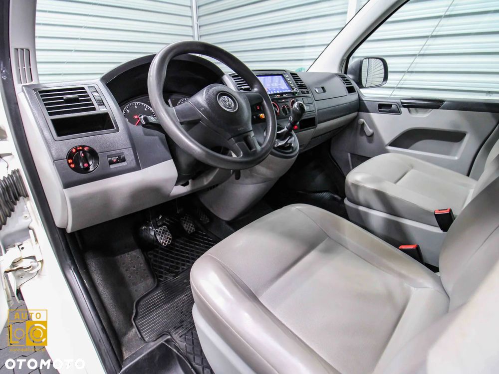 Volkswagen TRANSPORTER T5 FURGON - 10