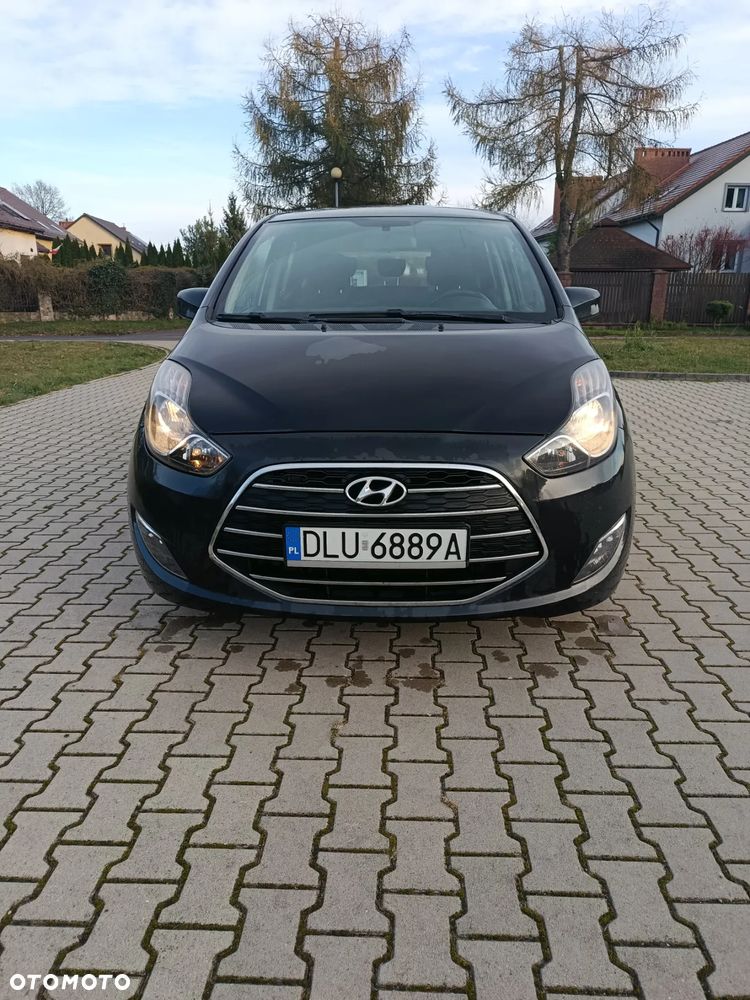 Hyundai ix20 - 23