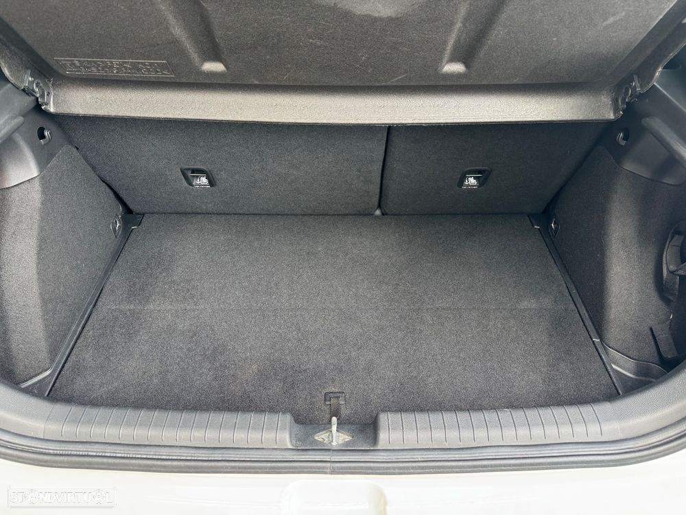 Hyundai i20 Active 1.0 T-GDi Blue Comfort Navi - 21