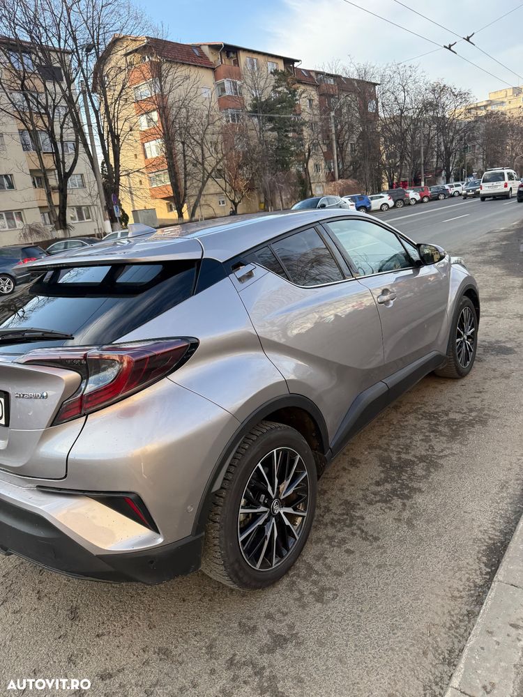 Toyota C-HR Lounge - 4