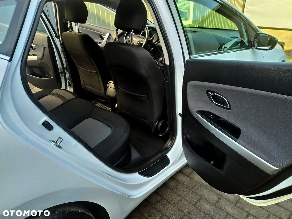 Kia Ceed - 23
