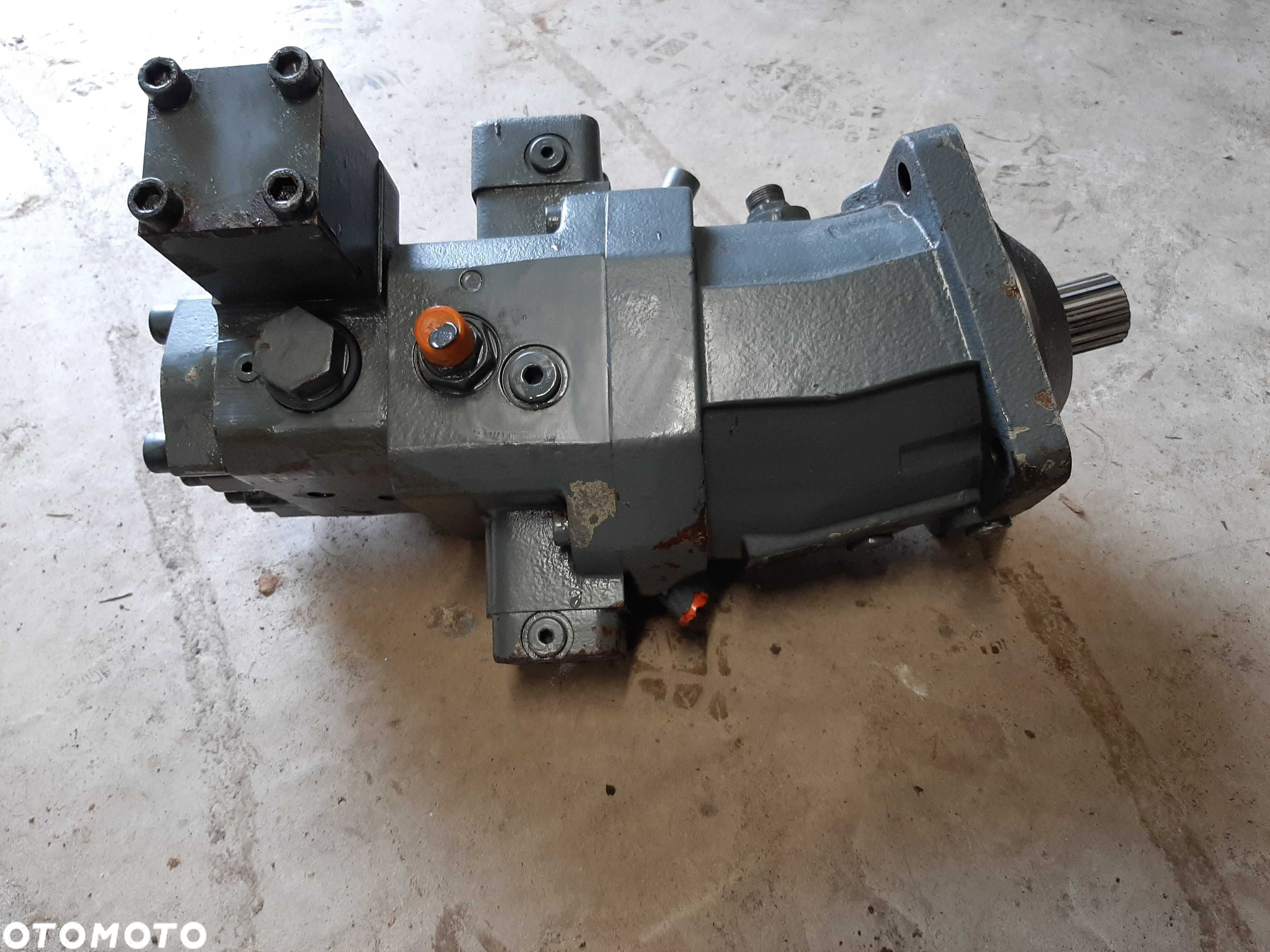 Silnik jazdy hydromatik do koparki Liebherr 312 - 5