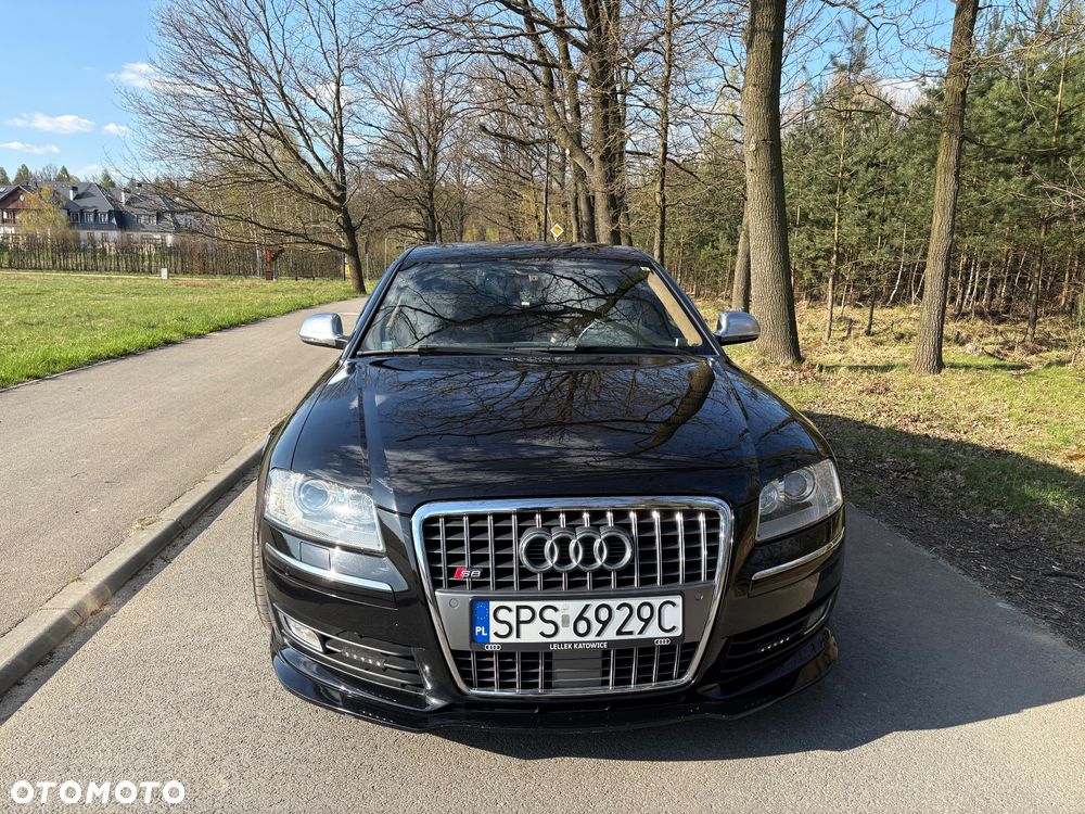 Audi S8 - 21
