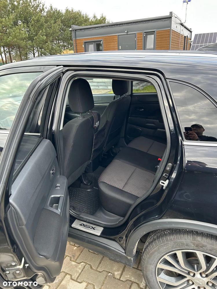 Mitsubishi ASX 1.6 Black Edition - 8