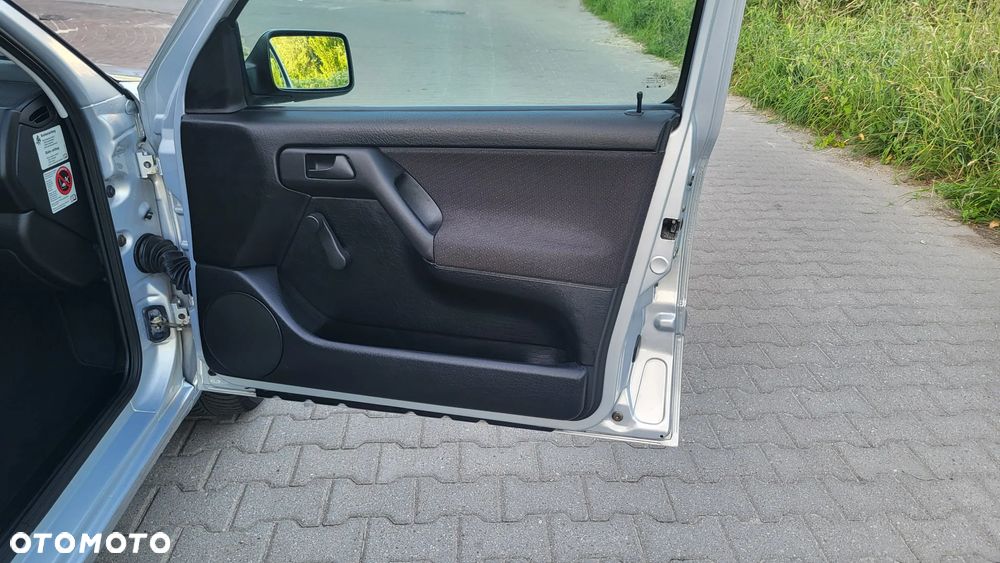 Volkswagen Golf - 20