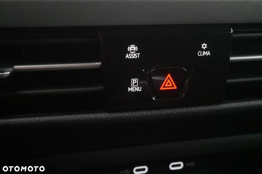 Volkswagen Golf Variant - 17