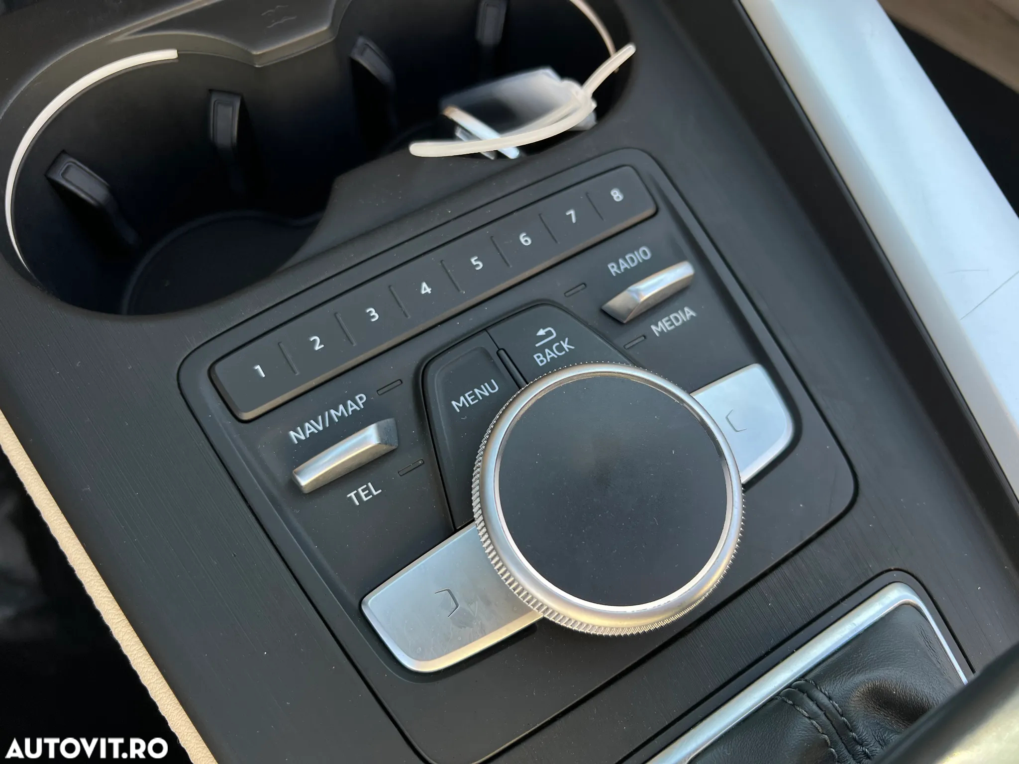 Audi A5 Cabrio 3.0 TDI quattro Stronic Design - 18