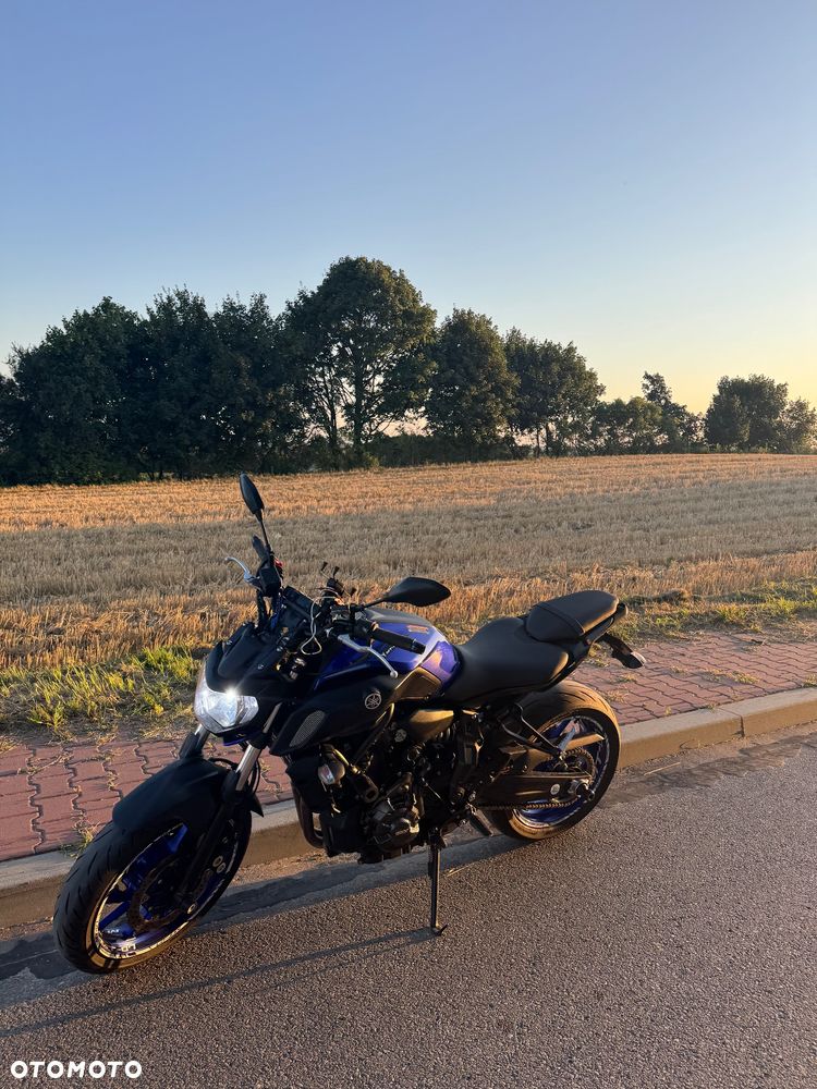Yamaha MT - 4