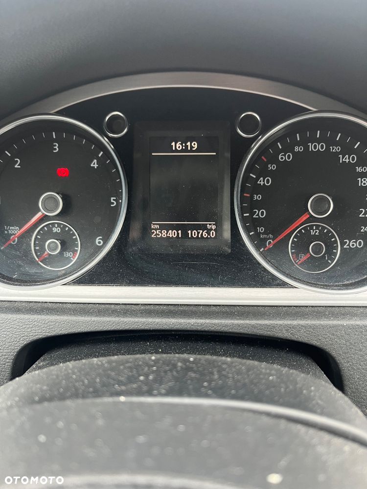 Volkswagen Passat 2.0 TDI Comfortline DSG - 20