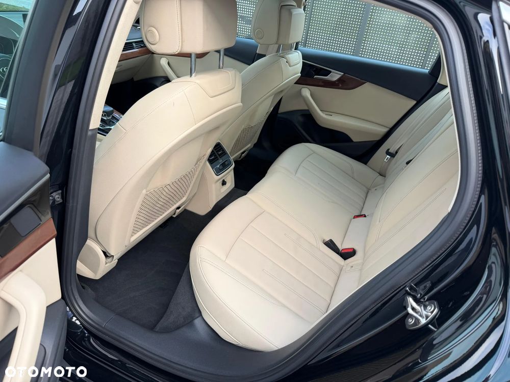 Audi A4 Limousine 2.0 TFSI Quattro S tronic - 12