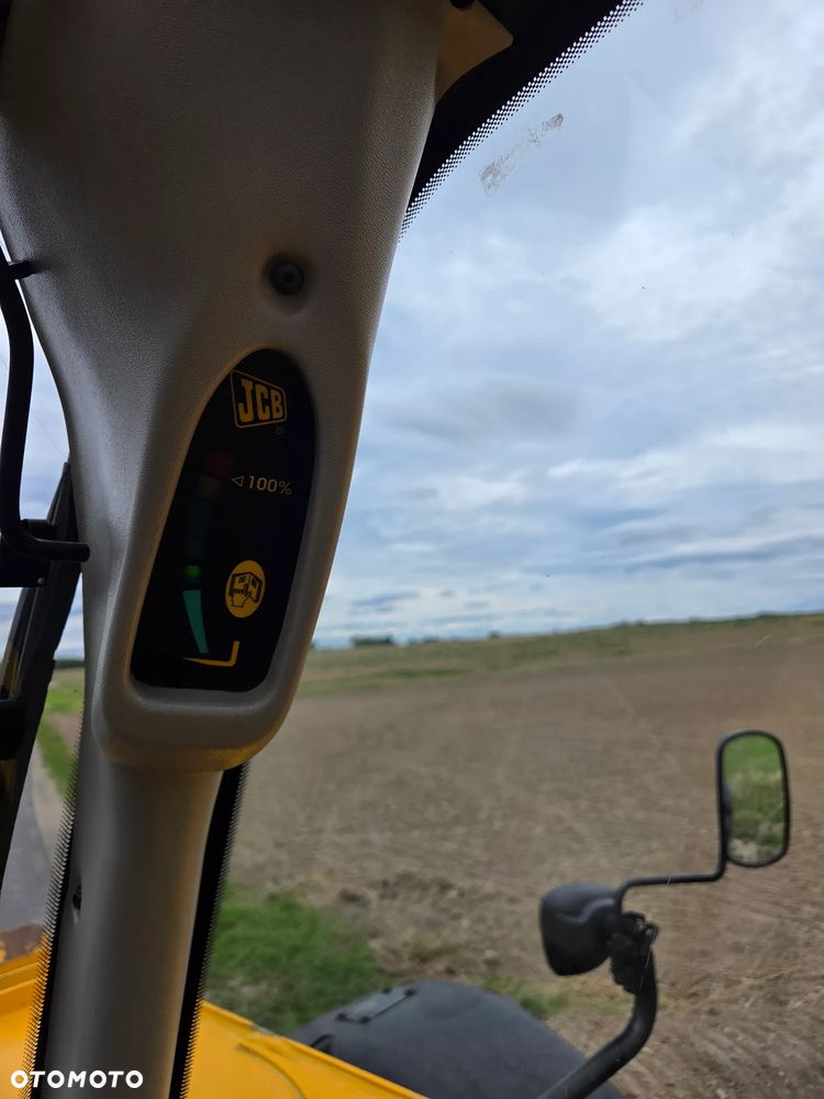 JCB 541-70 - 19
