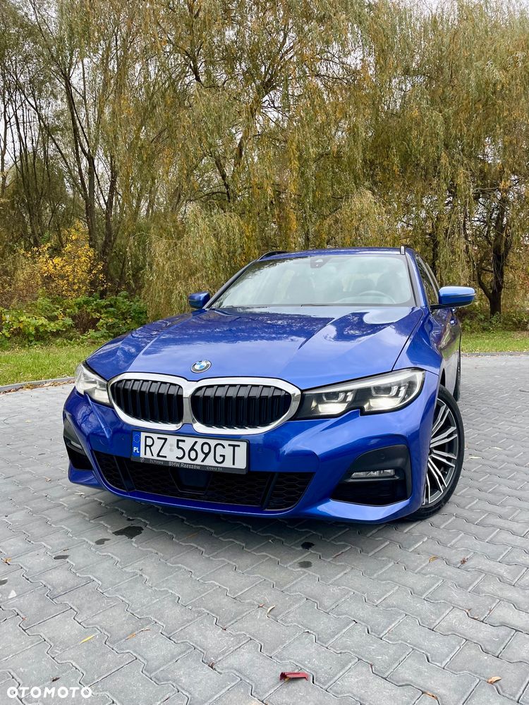 BMW Seria 3 320d M Sport - 4