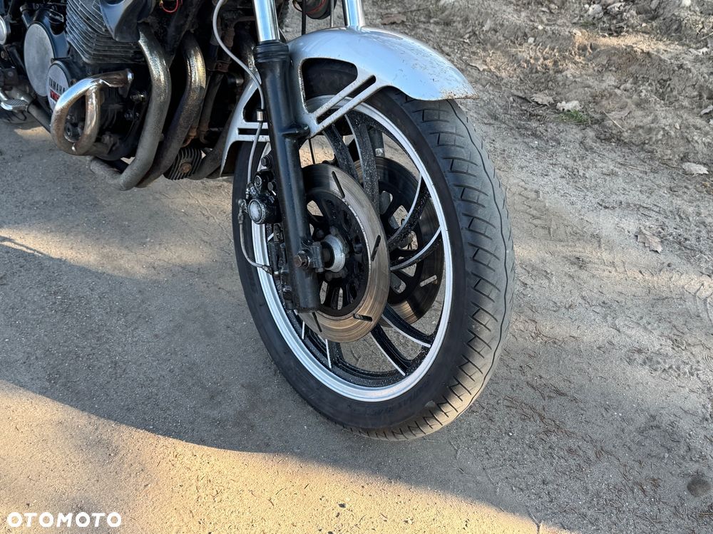 Yamaha XJ - 17