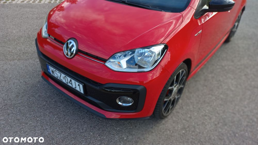 Volkswagen up! GTI - 8