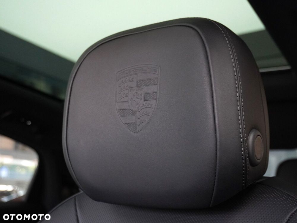 Porsche Cayenne Black Edition - 24