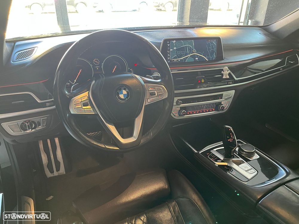 BMW 730 d Pack M - 15