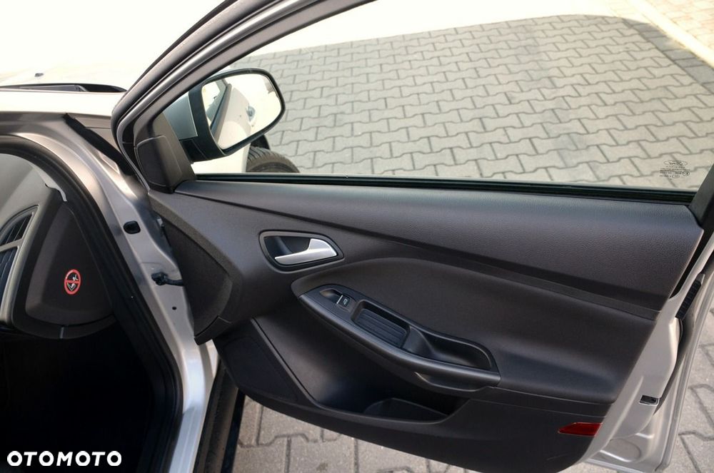 Ford Focus - 22