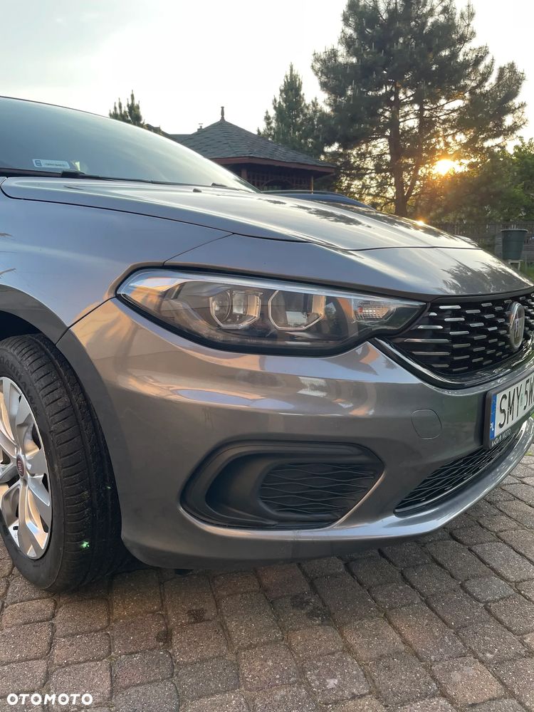 Fiat Tipo 1.4 16v Easy - 10