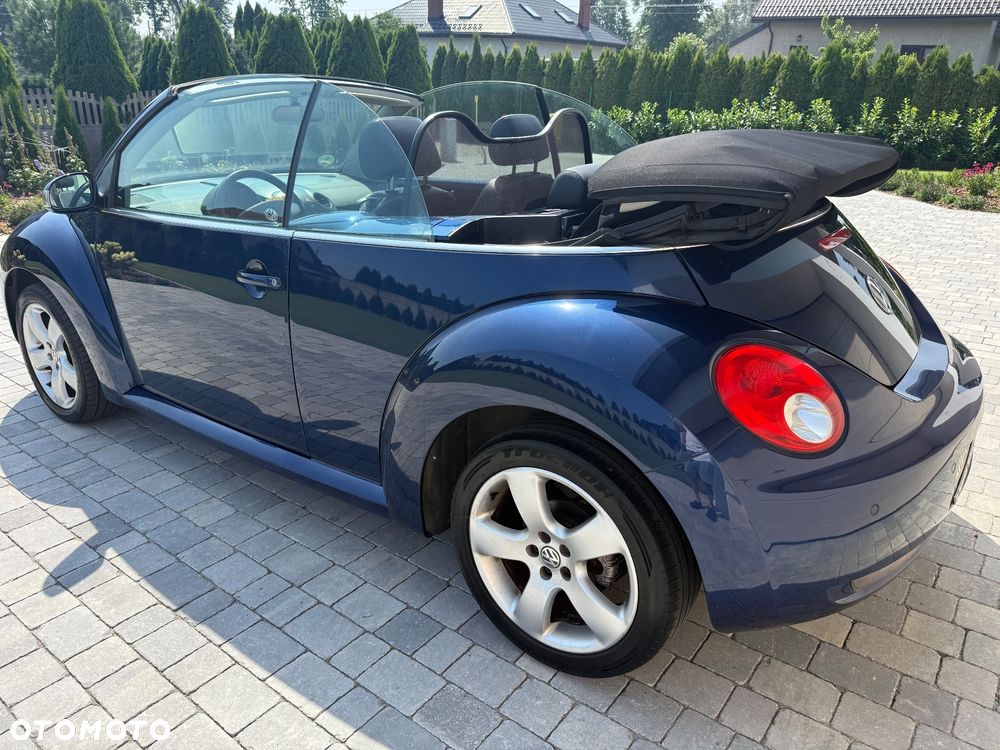 Volkswagen New Beetle 2.0 - 13